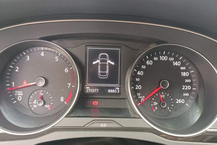 Used Volkswagen Magotan 2017 330TSI DSG Luxury Model Instrument Cluster