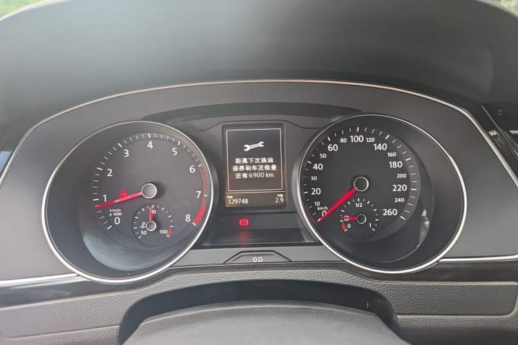 Used Volkswagen Magotan 2017 330TSI DSG Luxury Model Instrument Cluster