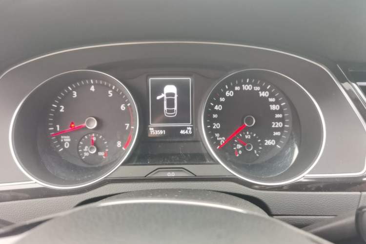 Used Volkswagen Magotan 2017 330TSI DSG Luxury Model Instrument Cluster