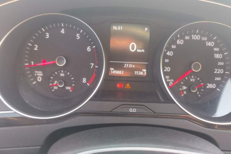 Used Volkswagen Magotan 2017 330TSI DSG Luxury Model Instrument Cluster