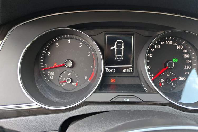 Used Volkswagen Magotan 2017 330TSI DSG Luxury Model Instrument Cluster