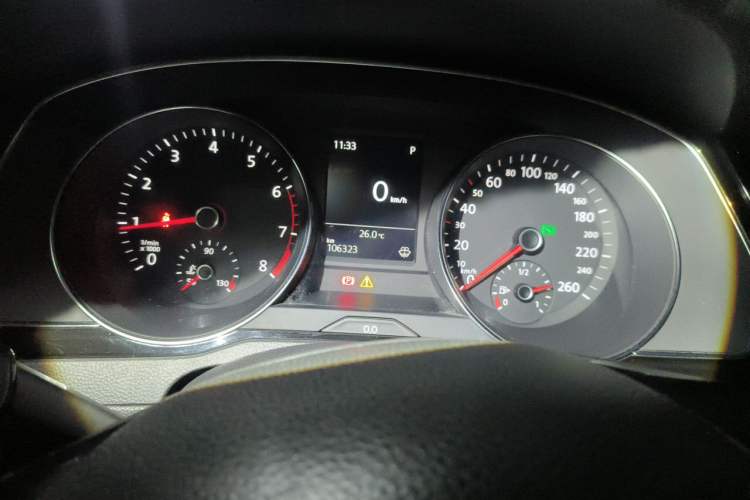 Used Volkswagen Magotan 2017 330TSI DSG Luxury Model Instrument Cluster