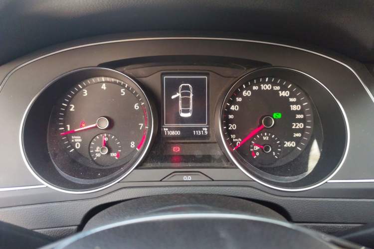 Used Volkswagen Magotan 2017 280TSI DSG Comfort Model Instrument Cluster