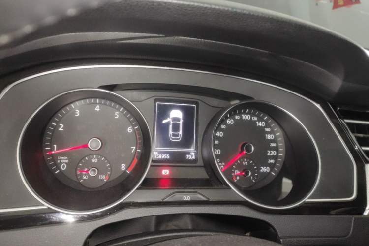 Used Volkswagen Magotan 2017 330TSI DSG Leading Model Instrument Cluster
