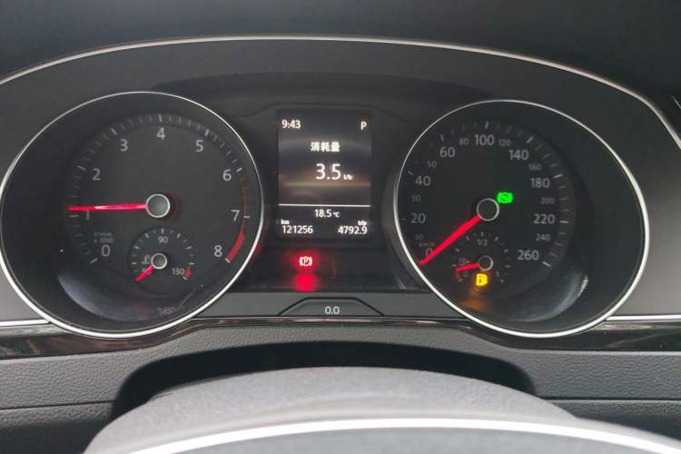 Used Volkswagen Magotan 2017 330TSI DSG Luxury Model Instrument Cluster