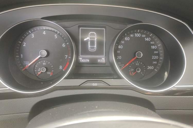 Used Volkswagen Magotan 2017 330TSI DSG Leading Model Instrument Cluster