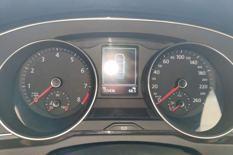 Used Volkswagen Magotan 2017 330TSI DSG Luxury Model Instrument Cluster