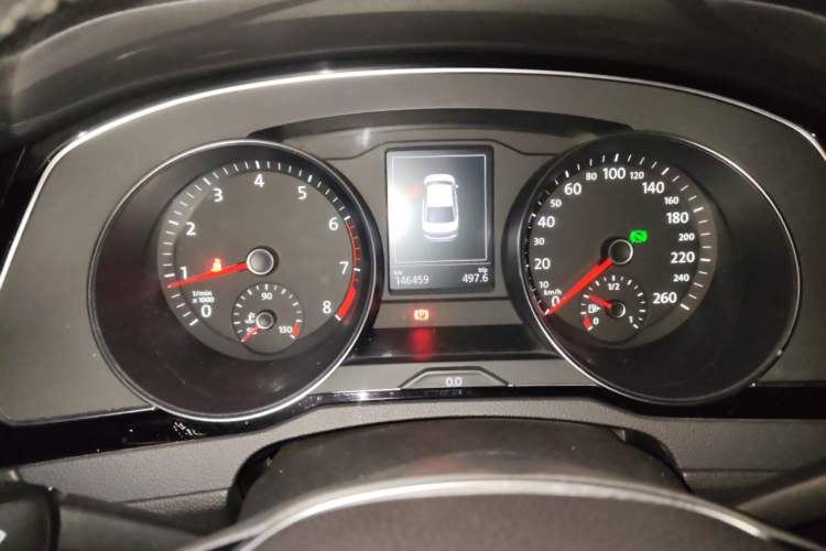 Used Volkswagen Magotan 2017 330TSI DSG Luxury Model Instrument Cluster