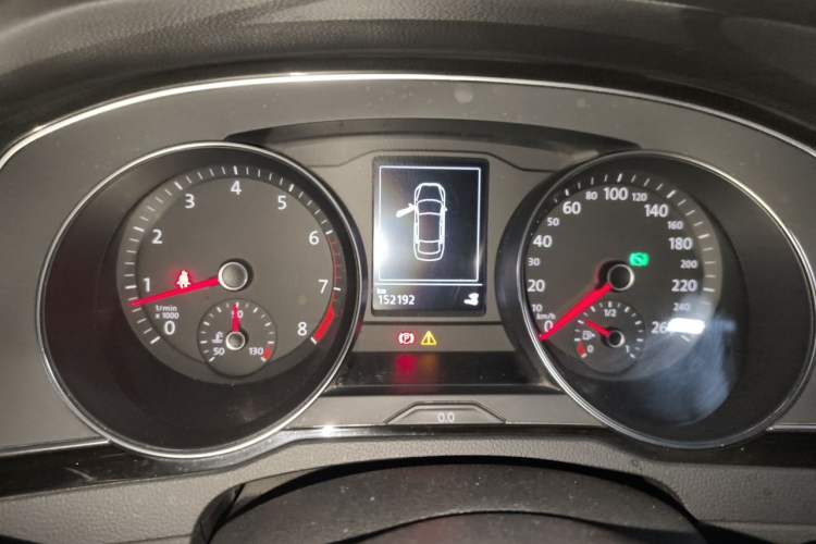 Used Volkswagen Magotan 2017 330TSI DSG Leading Model Instrument Cluster