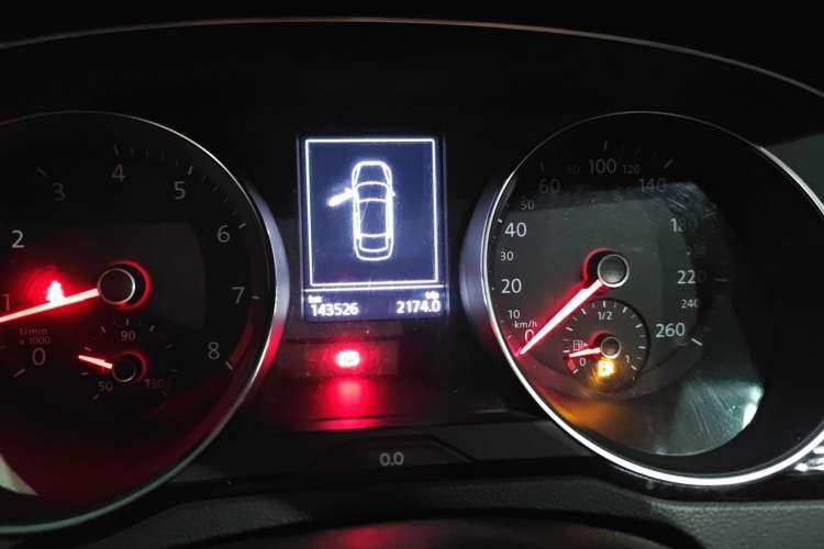 Used Volkswagen Magotan 2017 330TSI DSG Luxury Model Instrument Cluster