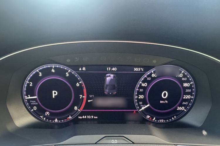 Used Volkswagen Magotan 2017 380TSI DSG Prestige Edition Instrument Cluster