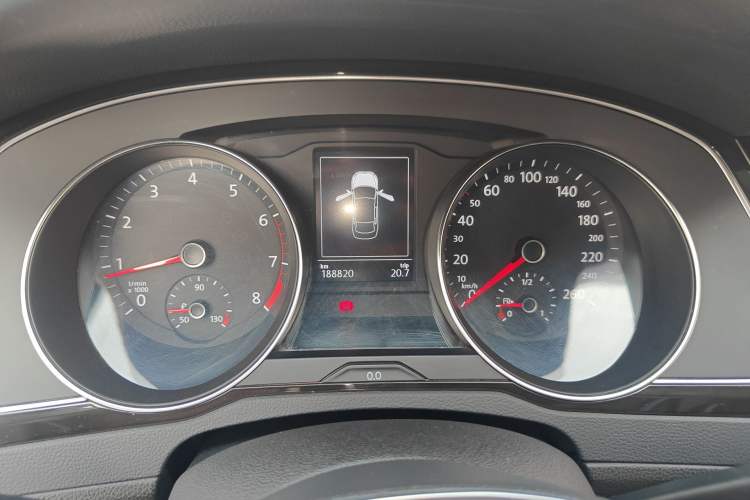 Used Volkswagen Magotan 2017 330TSI DSG Leading Model Instrument Cluster