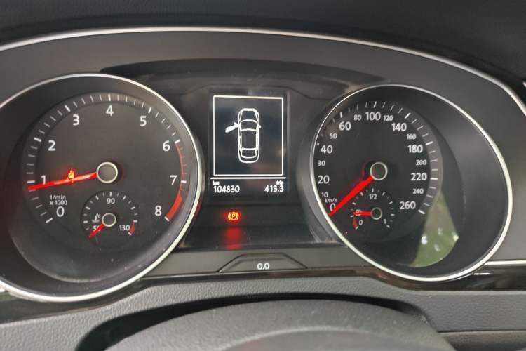 Used Volkswagen Magotan 2017 330TSI DSG Leading Model Instrument Cluster