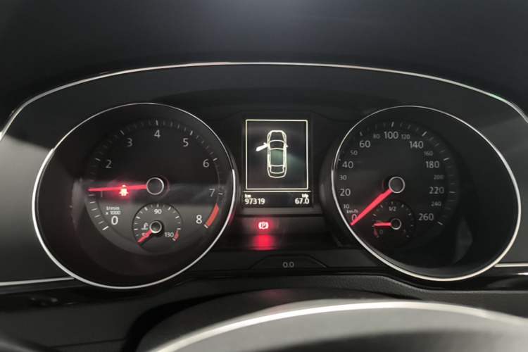 Used Volkswagen Magotan 2017 330TSI DSG Luxury Model Instrument Cluster