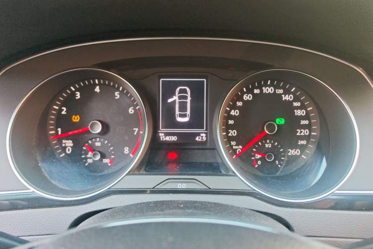 Used Volkswagen Magotan 2017 330TSI DSG Leading Model Instrument Cluster