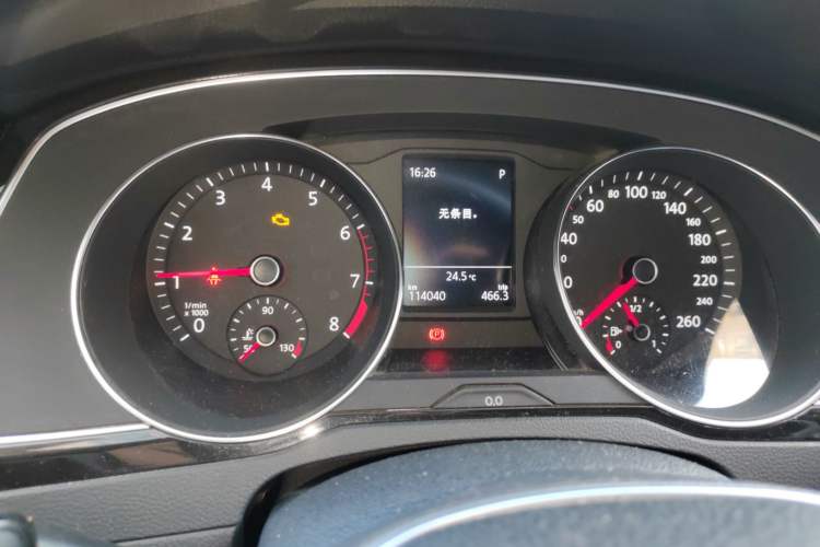 Used Volkswagen Magotan 2017 330TSI DSG Luxury Model Instrument Cluster