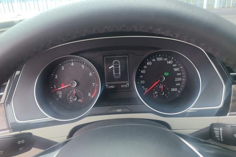 Used Volkswagen Magotan 2017 330TSI DSG Luxury Model Instrument Cluster