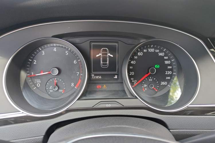 Used Volkswagen Magotan 2017 380TSI DSG Luxury Model Instrument Cluster