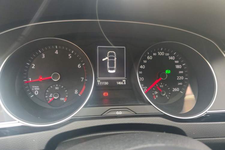 Used Volkswagen Magotan 2017 330TSI DSG Luxury Model Instrument Cluster