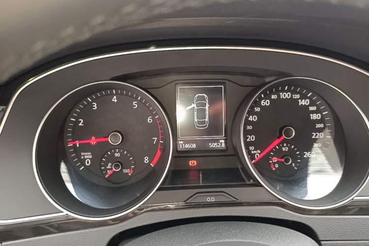 Used Volkswagen Magotan 2017 330TSI DSG Luxury Model Instrument Cluster