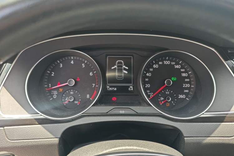 Used Volkswagen Magotan 2017 380TSI DSG Luxury Model Instrument Cluster