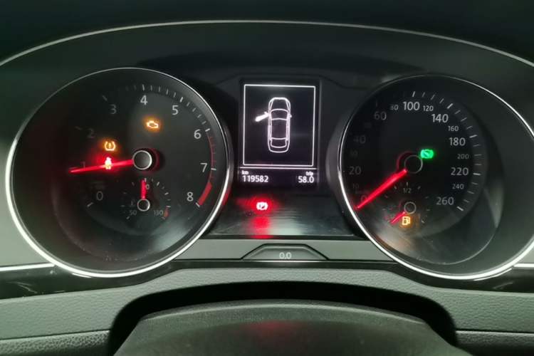 Used Volkswagen Magotan 2017 330TSI DSG Luxury Model Instrument Cluster
