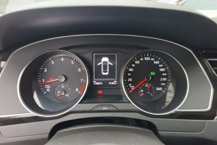 Used Volkswagen Magotan 2017 330TSI DSG Luxury Model Instrument Cluster