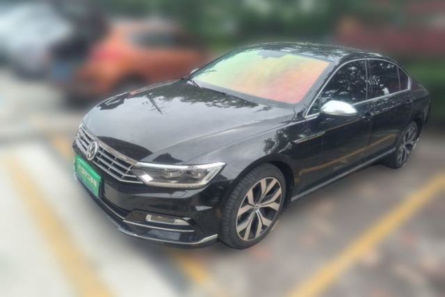 Used Volkswagen Magotan 2017 330TSI DSG Luxury Model