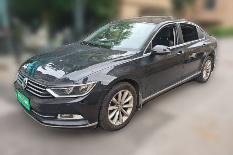 Used Volkswagen Magotan 2017 330TSI DSG Leading Model Guazi used car, China used car export, Used car for sale, Used  cars, Cheapest cars for sale