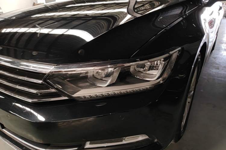 Used Volkswagen Magotan 2017 330TSI DSG Luxury Model Left Front Headlight