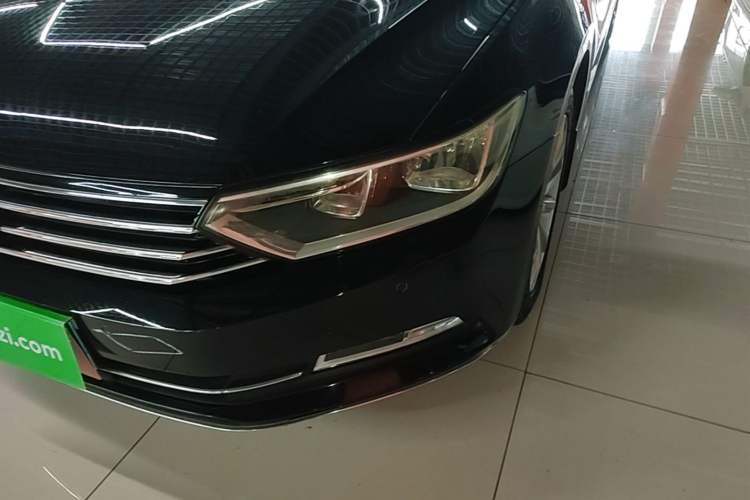 Used Volkswagen Magotan 2017 330TSI DSG Luxury Model Left Front Headlight