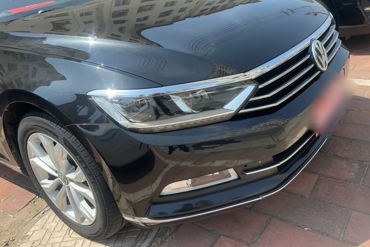 Used Volkswagen Magotan 2017 330TSI DSG Luxury Model Left Front Headlight