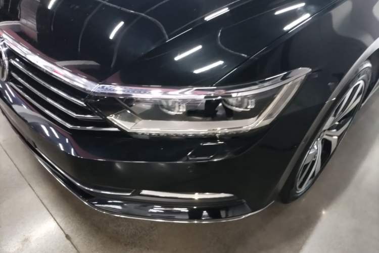Used Volkswagen Magotan 2017 380TSI DSG Prestige Edition Left Front Headlight