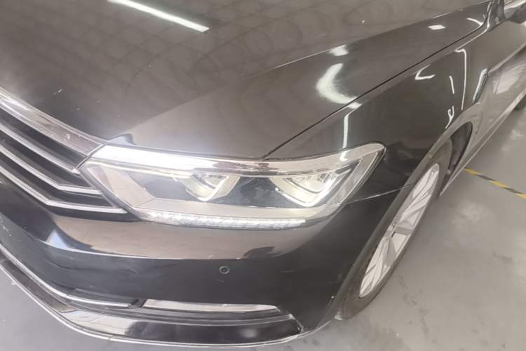Used Volkswagen Magotan 2017 330TSI DSG Leading Model Left Front Headlight