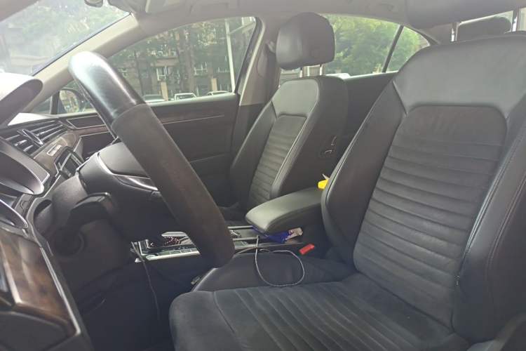 Used Volkswagen Magotan 2017 330TSI DSG Luxury Model Left Front Seat