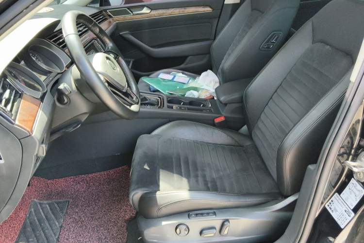Used Volkswagen Magotan 2017 330TSI DSG Luxury Model Left Front Seat