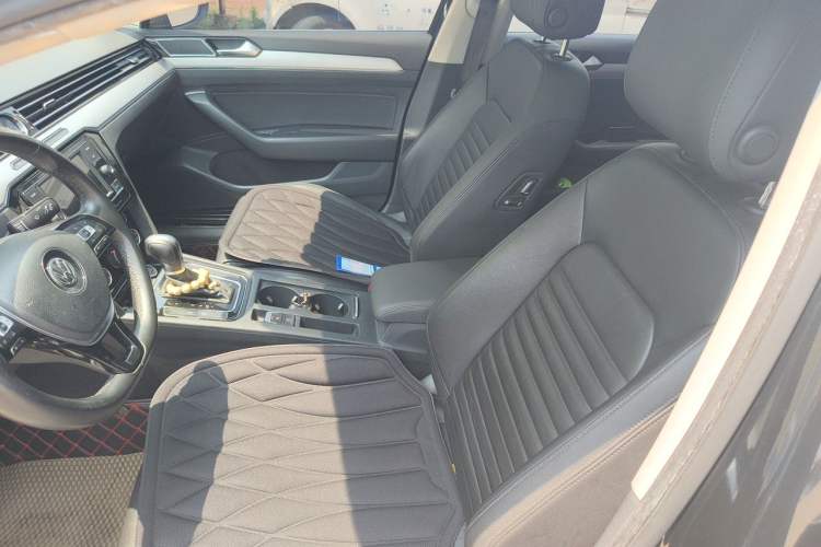 Used Volkswagen Magotan 2017 330TSI DSG Leading Model Left Front Seat