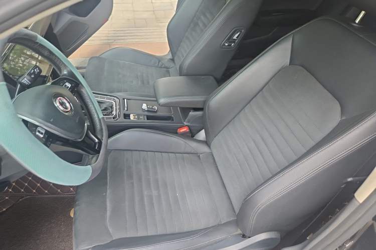 Used Volkswagen Magotan 2017 330TSI DSG Luxury Model Left Front Seat