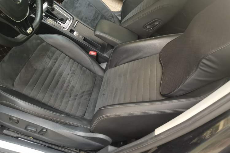 Used Volkswagen Magotan 2017 330TSI DSG Luxury Model Left Front Seat
