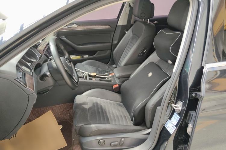 Used Volkswagen Magotan 2017 330TSI DSG Luxury Model Left Front Seat