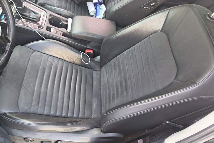 Used Volkswagen Magotan 2017 330TSI DSG Luxury Model Left Front Seat