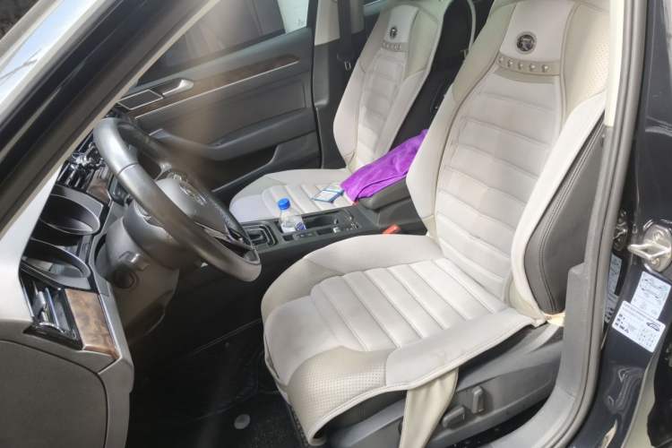 Used Volkswagen Magotan 2017 380TSI DSG Luxury Model Left Front Seat