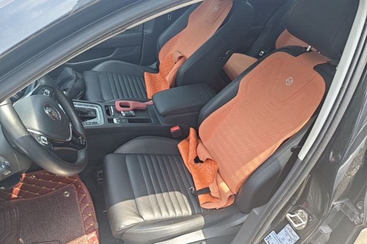 Used Volkswagen Magotan 2017 280TSI DSG Leading Edition Left Front Seat
