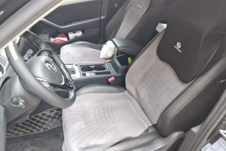 Used Volkswagen Magotan 2017 280TSI DSG Comfort Model Left Front Seat