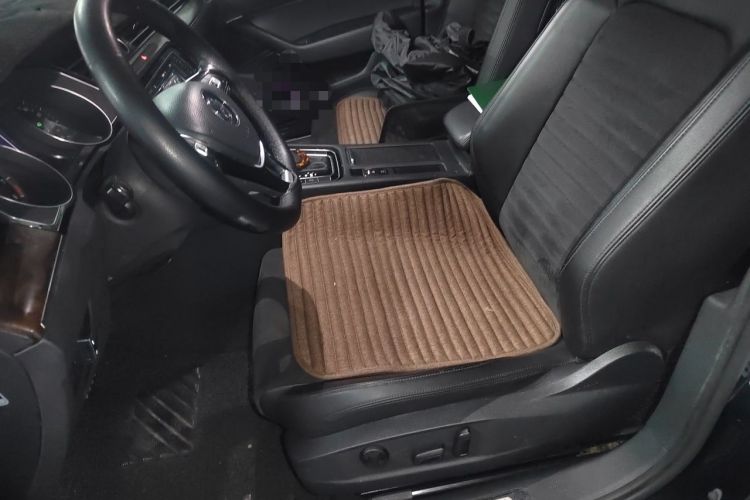 Used Volkswagen Magotan 2017 330TSI DSG Luxury Model Left Front Seat