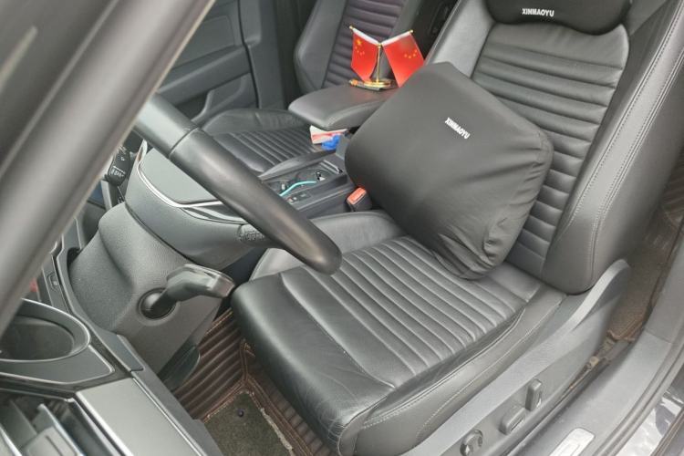 Used Volkswagen Magotan 2017 330TSI DSG Luxury Model Left Front Seat