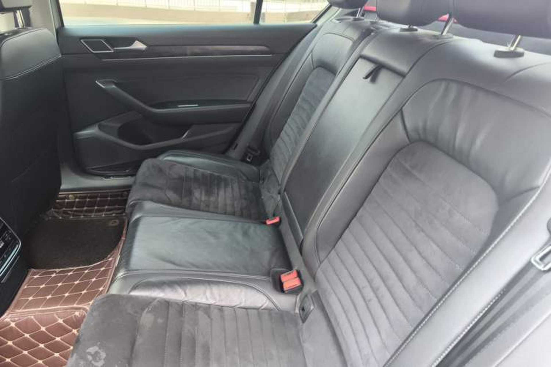 Used Volkswagen Magotan 2017 330TSI DSG Luxury Model Left Rear Seat