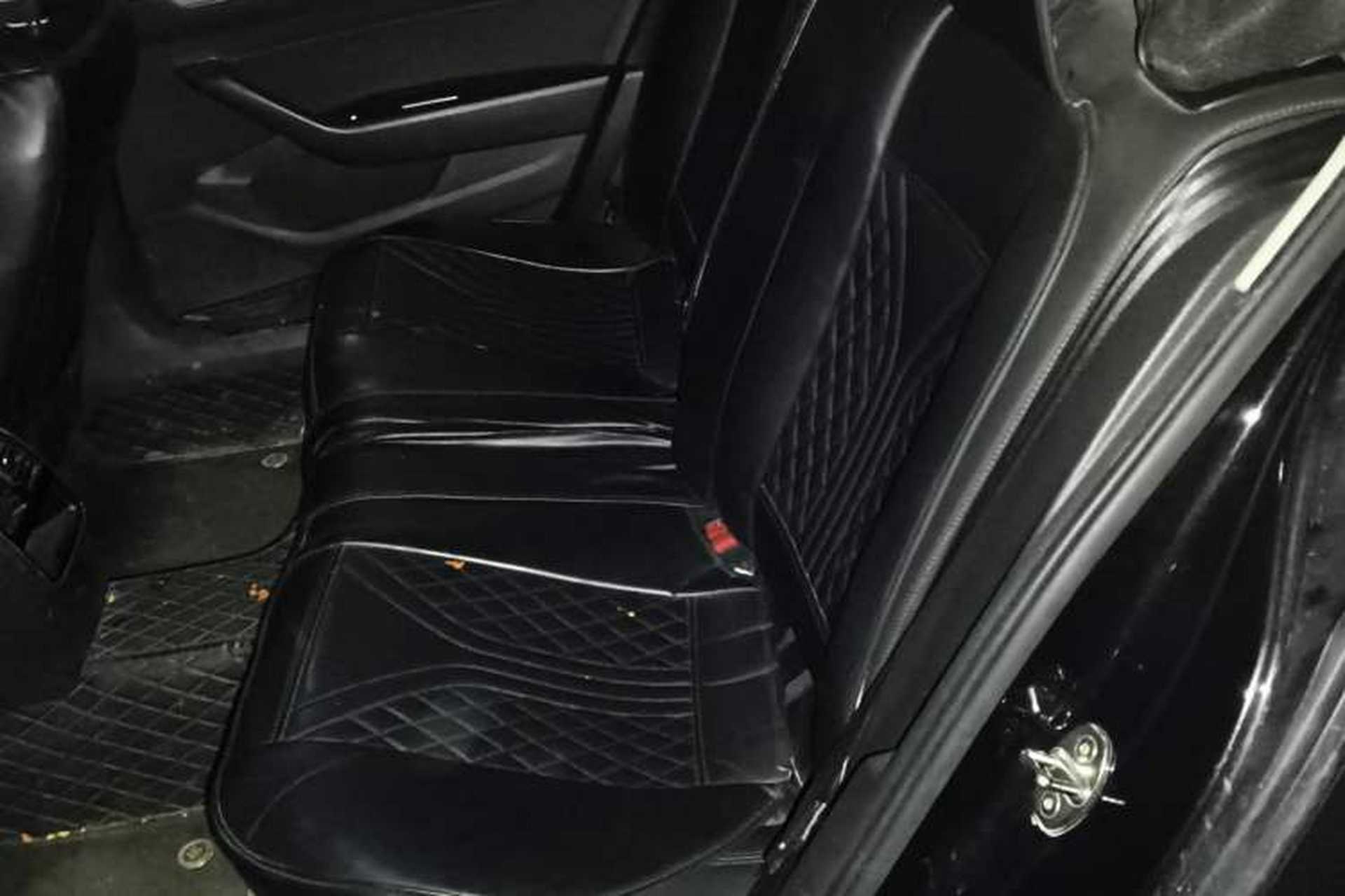 Used Volkswagen Magotan 2017 330TSI DSG Leading Model Left Rear Seat