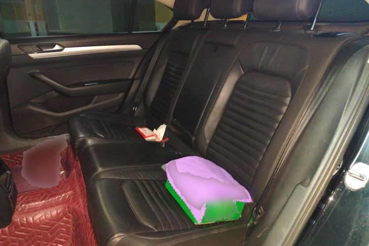 Used Volkswagen Magotan 2017 280TSI DSG Comfort Model Left Rear Seat