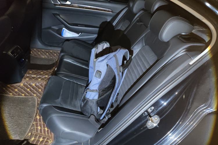 Used Volkswagen Magotan 2017 330TSI DSG Luxury Model Left Rear Seat